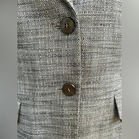 Max  Mara Grey Tweed Blazer, approx size M - Picture 8 of 9